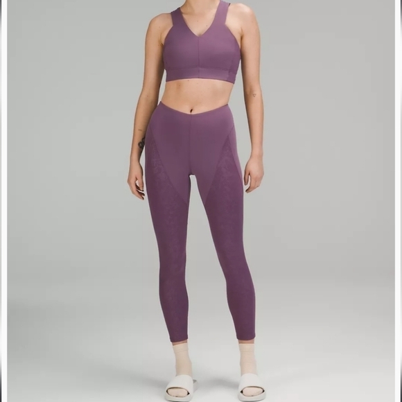 Lululemon Lab Embossed Nulu Cross-Back Yoga Bra Tracer Print Emboss Amethyst 2 - Picture 2 of 14